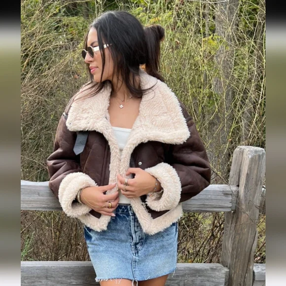 PACSUN Faux Leather Sherpa Moto Jacket. Brown/cream. Size Small - Picture 4 of 16